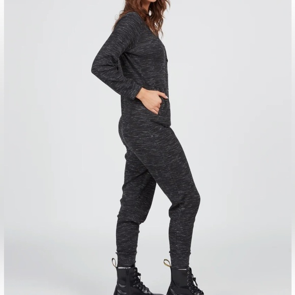 Volcom Lived In Long Jam Jams Heathered Romper - Picture 3 of 13